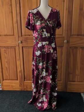 PoseShe Floral Wrap Maxi Dress L           M511